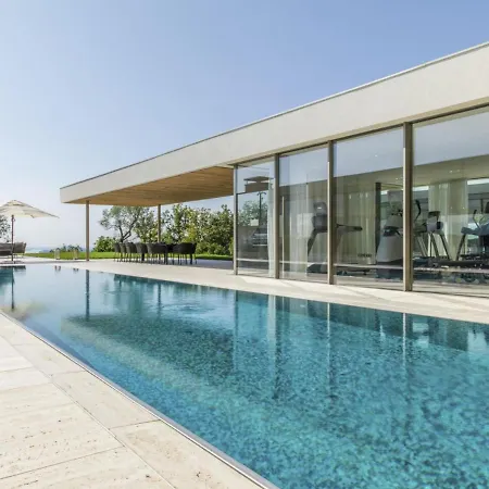 Sphere Ovest 5 Bedrooms 加尔多内-里维耶拉