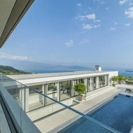 Sphere Ovest 5 Bedrooms 别墅 *